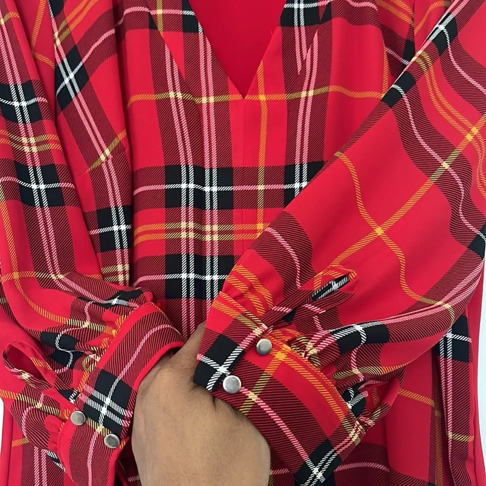 New York & Company 7Th Avenue Blouse - Picture 12 of 12